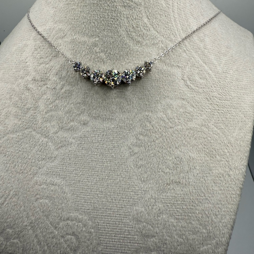 Necklace - Picture 3 of 4